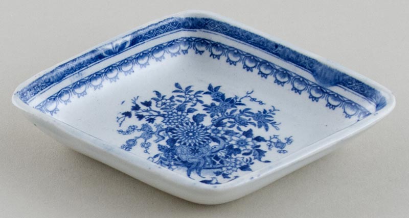 Dish small c1820